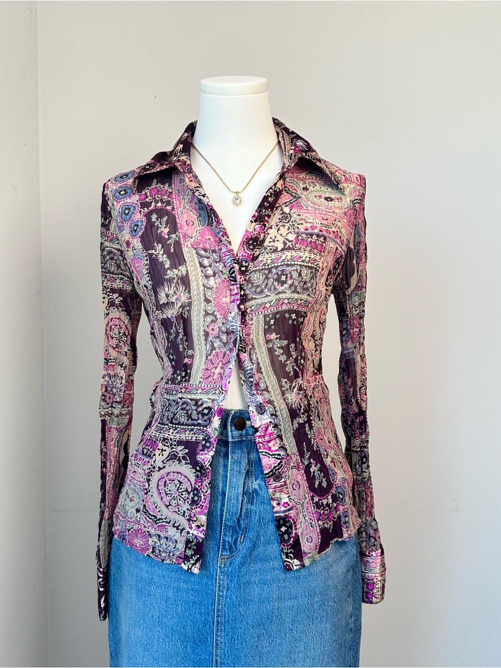 Vintage Y2K No Boundaries Purple Pink Semi Sheer Paisley Button Down Top